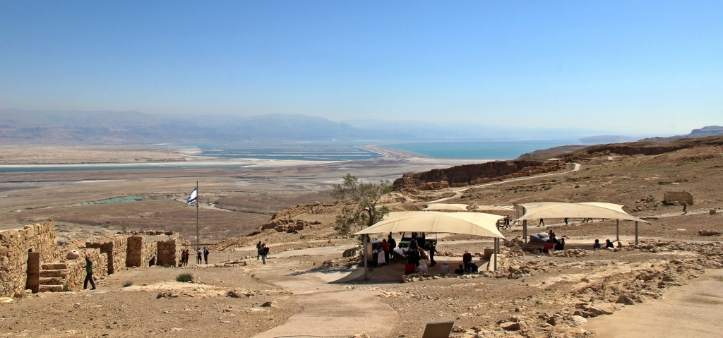 Масада — самая захватывающая крепость древней Палестины () Масада — самая захватывающая крепость древней Палестины