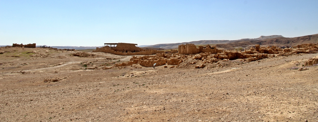 Масада — самая захватывающая крепость древней Палестины () Масада — самая захватывающая крепость древней Палестины