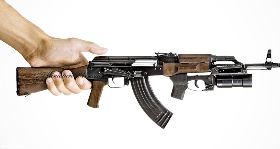 Миниатюрные модели оружия () Миниатюрные модели оружия