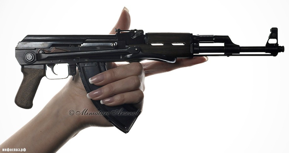 Миниатюрные модели оружия () Миниатюрные модели оружия