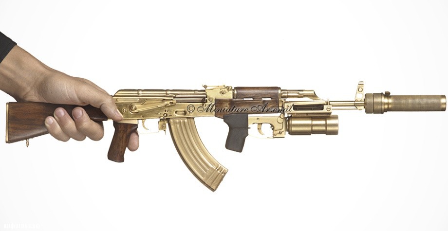 Миниатюрные модели оружия () Миниатюрные модели оружия