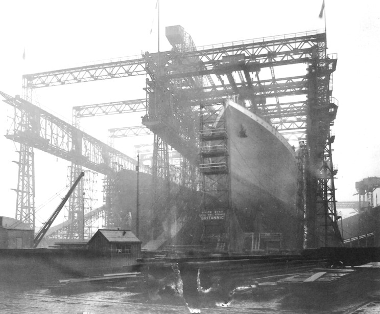 Младший брат "Титаника" () Младший брат "Титаника"