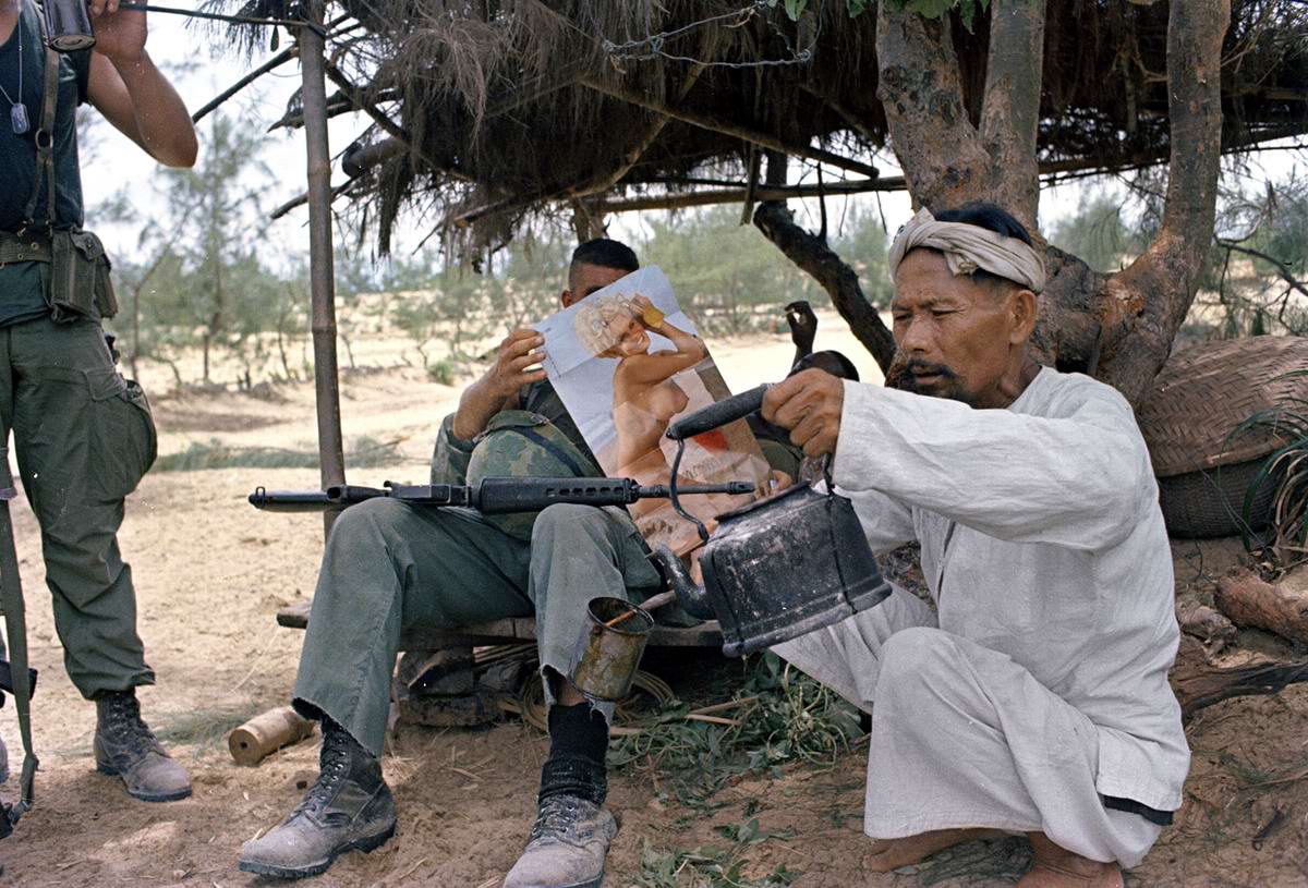 Начало войны во Вьетнаме: Часть 1 () Начало войны во Вьетнаме: Часть 1