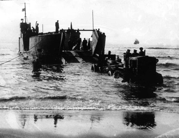 "Нам бы только за бережок Аляски зацепиться..." () "Нам бы только за бережок Аляски зацепиться..."