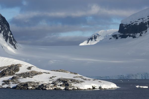 "Нам бы только за бережок Аляски зацепиться..." () "Нам бы только за бережок Аляски зацепиться..."