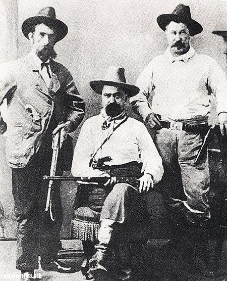 Настоящий профессор Мориарти () Настоящий профессор Мориарти