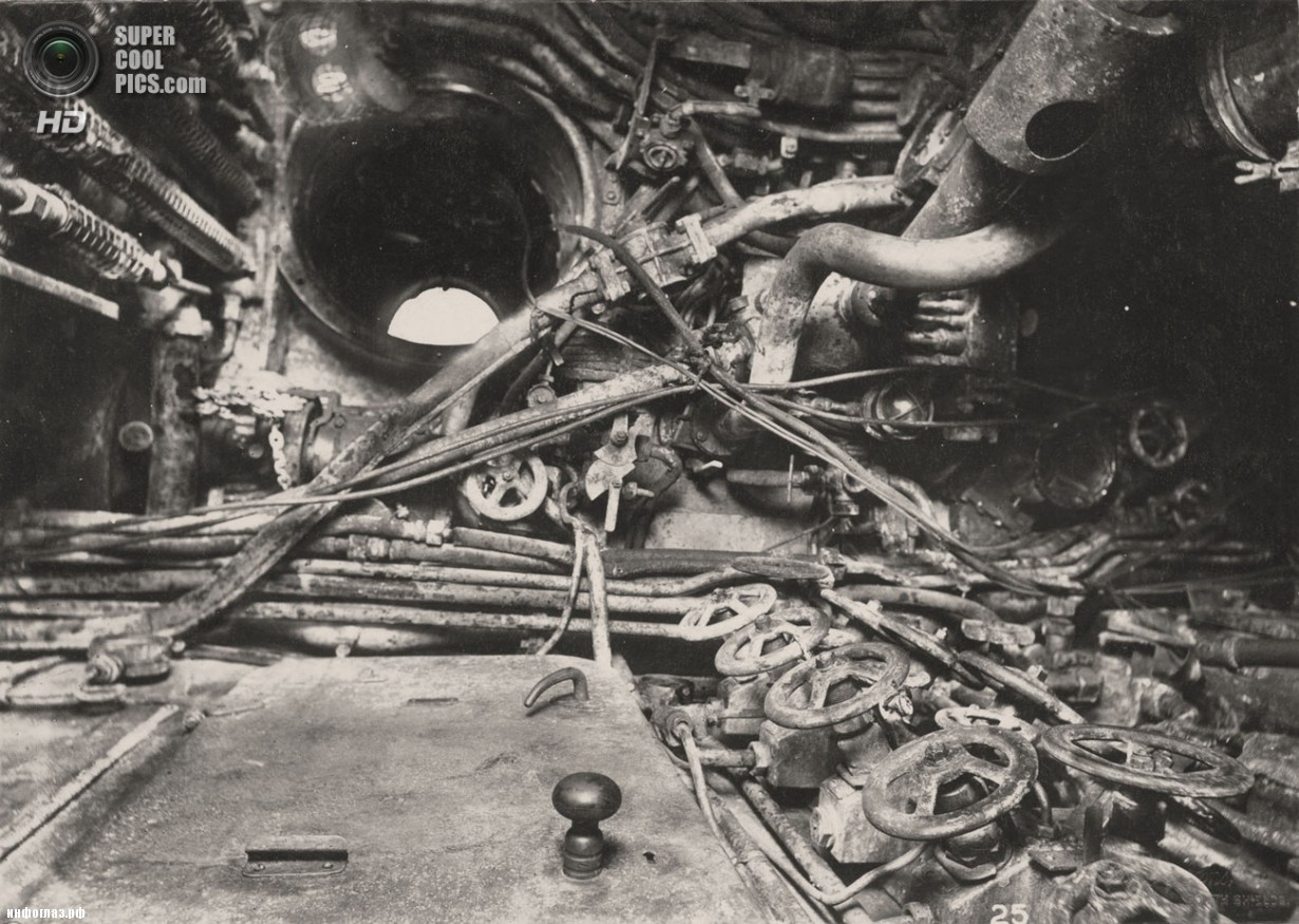 Немецкая подлодка времен ПМВ.