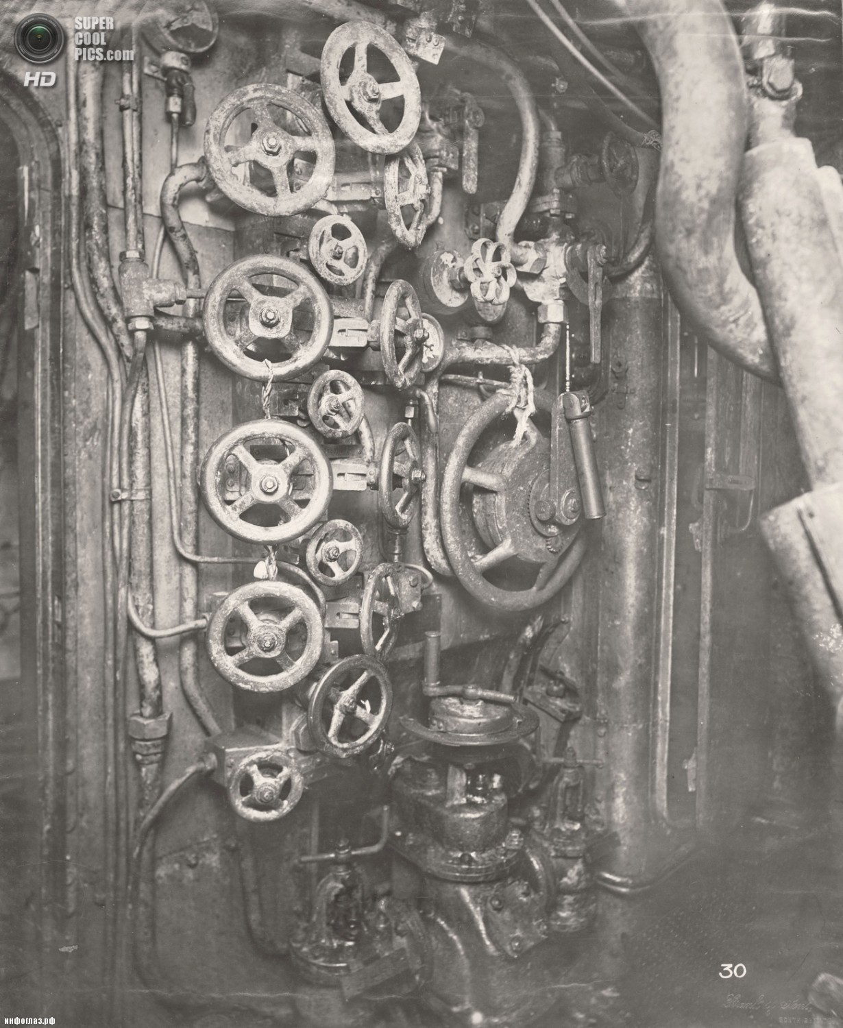 Немецкая подлодка времен ПМВ.