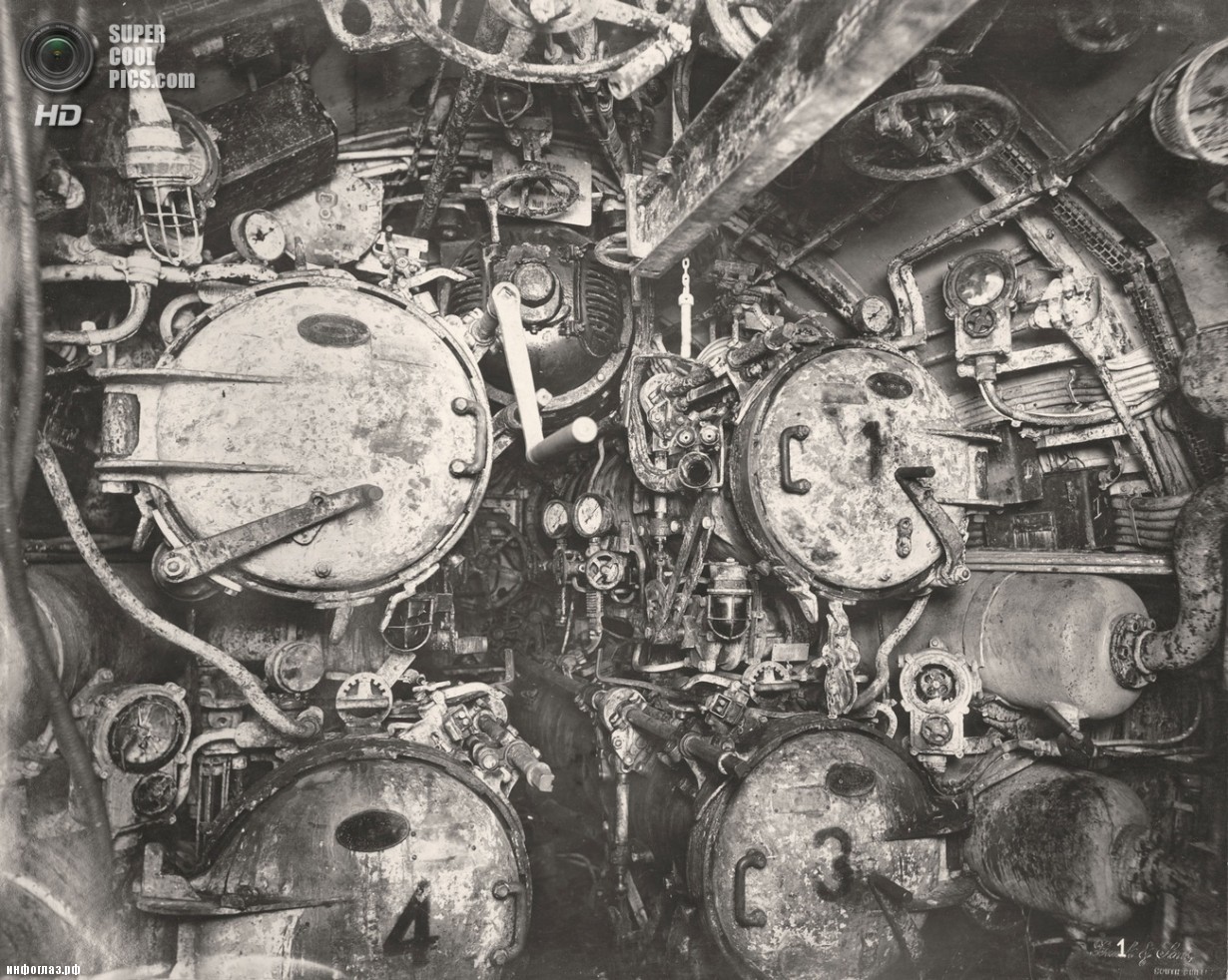 Немецкая подлодка времен ПМВ.