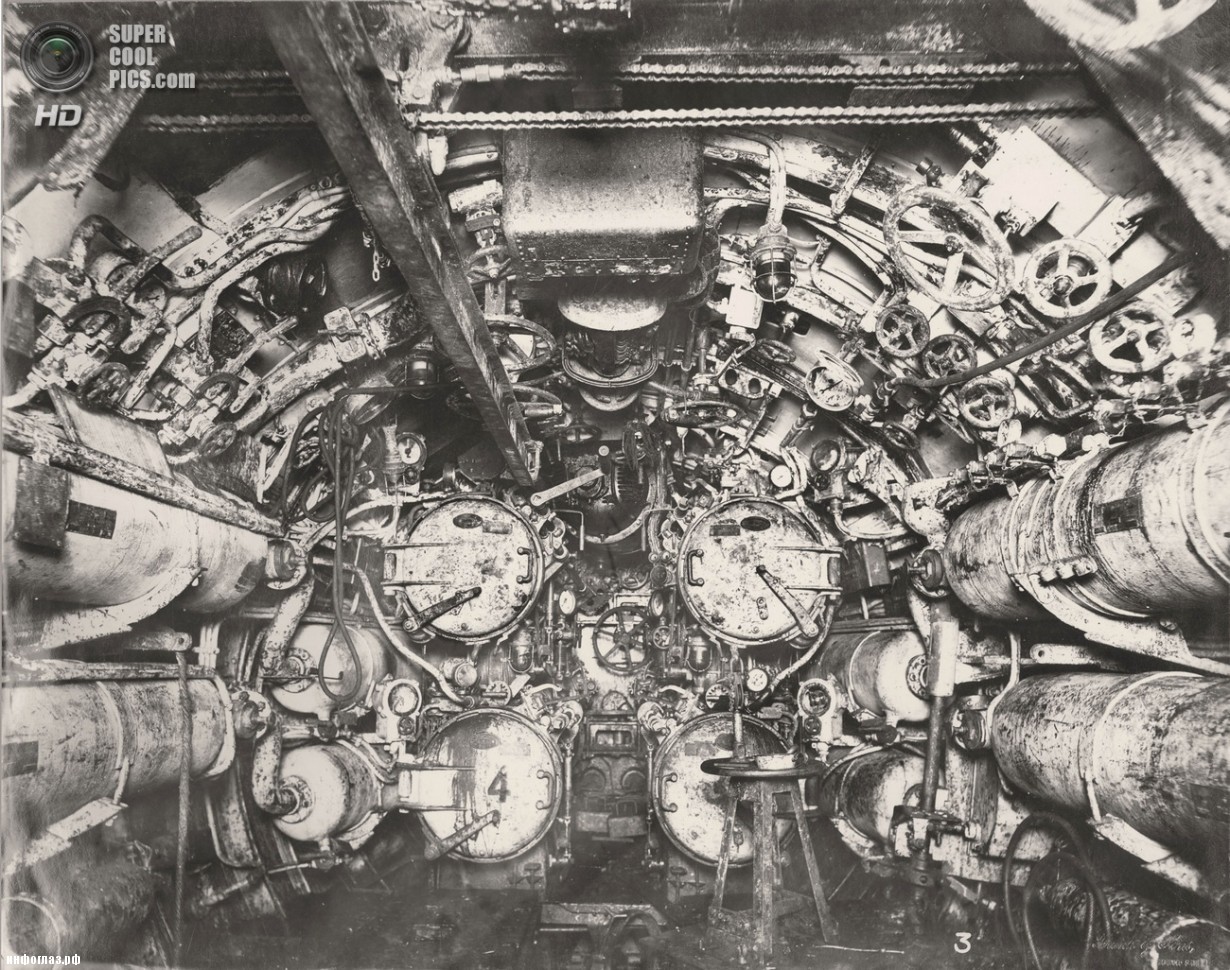 Немецкая подлодка времен ПМВ.