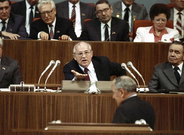 Несбывшиеся обещания большевиков