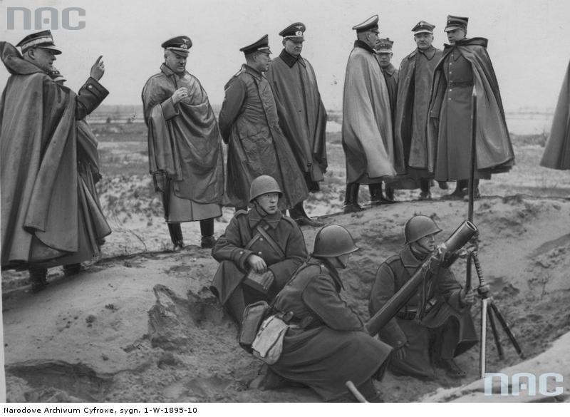 Незадолго до начала войны...