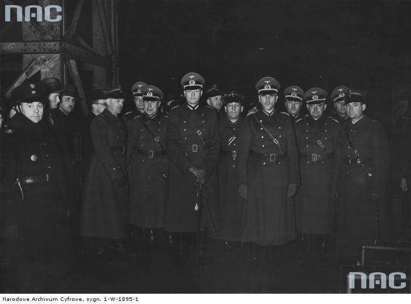 Незадолго до начала войны...