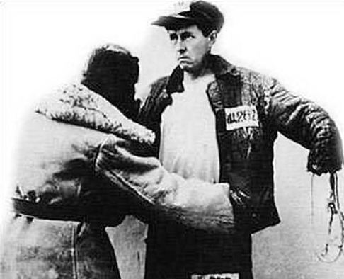 Нобелевский лауреат Александр Солженицын () Нобелевский лауреат Александр Солженицын