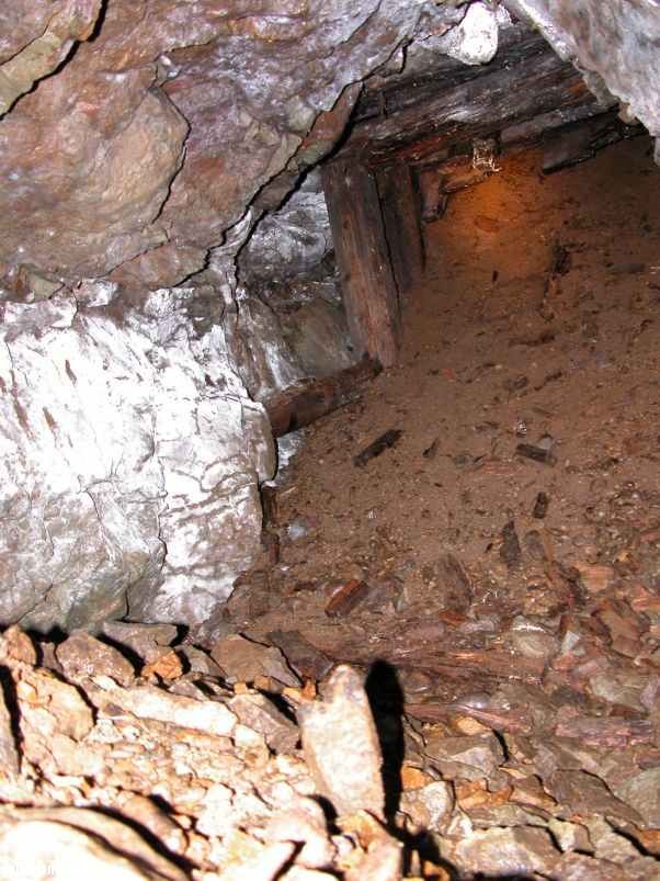 Остров Матуа на Курилах () Остров Матуа на Курилах