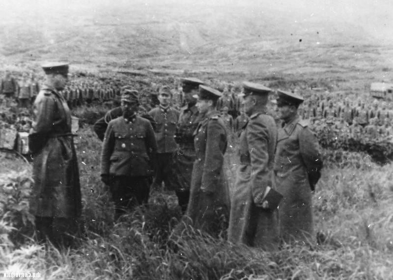 Остров Матуа на Курилах () Остров Матуа на Курилах