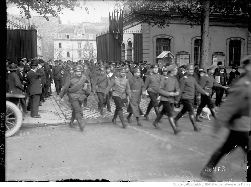 Отправка на фронт.