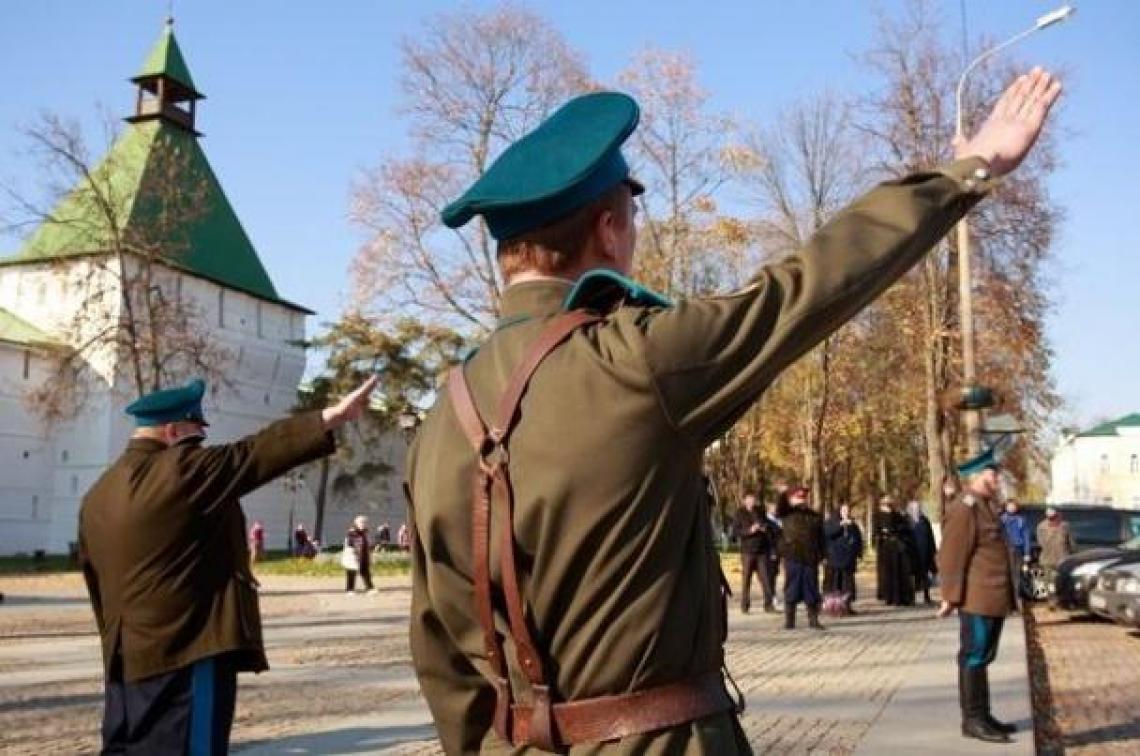 Почему в СССР поощряли нацистов?