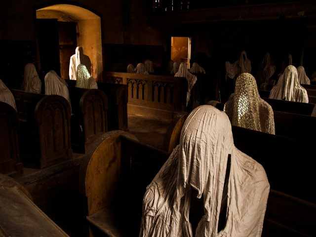 Разрядка обстановки. Странные места