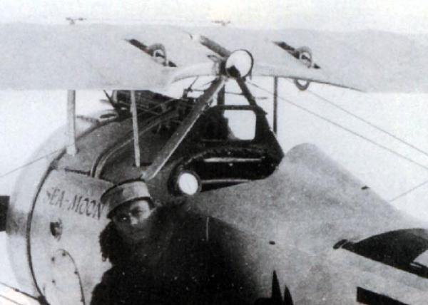 Русский лётчик — истребитель И. В. Смирнов
