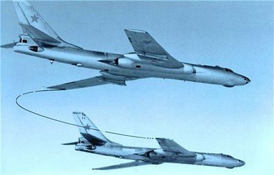 С крыла на крыло () С крыла на крыло