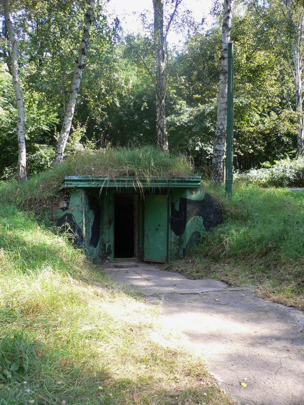 Штурм Берлина () Штурм Берлина