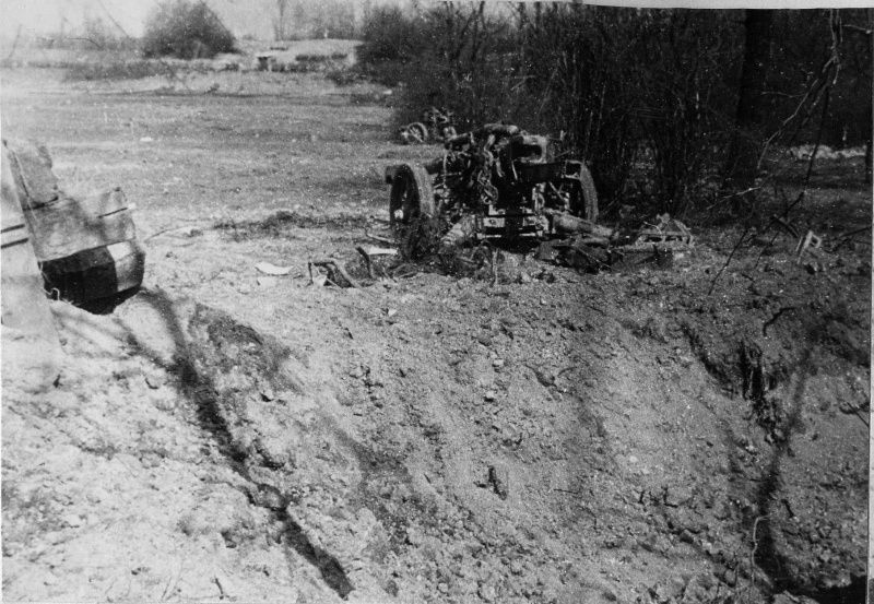 Штурм Кёнигсберга. Прорыв немецкой обороны () Штурм Кёнигсберга. Прорыв немецкой обороны