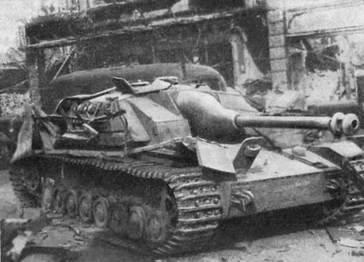 Штурм Кёнигсберга. Прорыв немецкой обороны () Штурм Кёнигсберга. Прорыв немецкой обороны