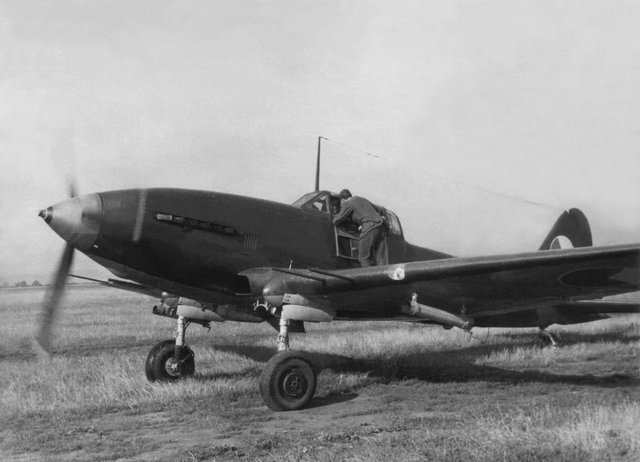 Штурмовик В-33