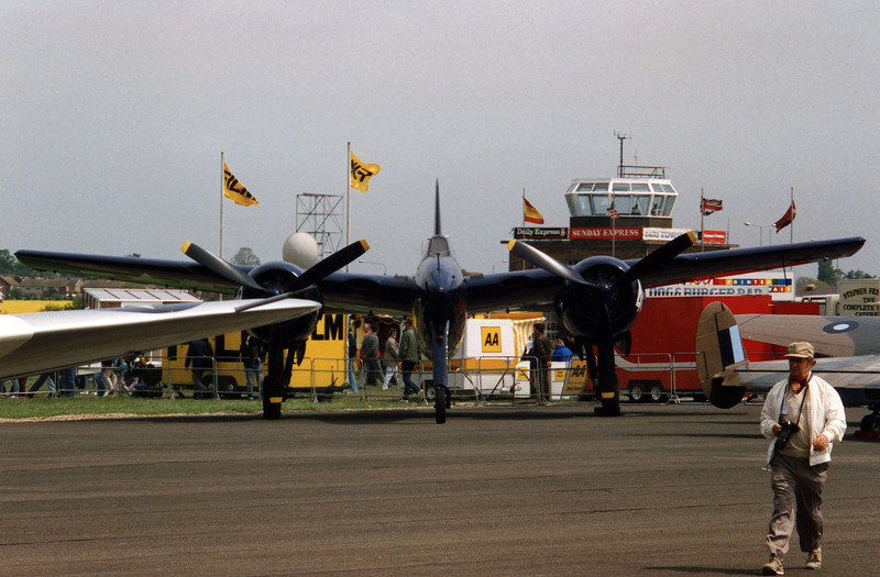 "Слёт" любителей старины. () "Слёт" любителей старины.
