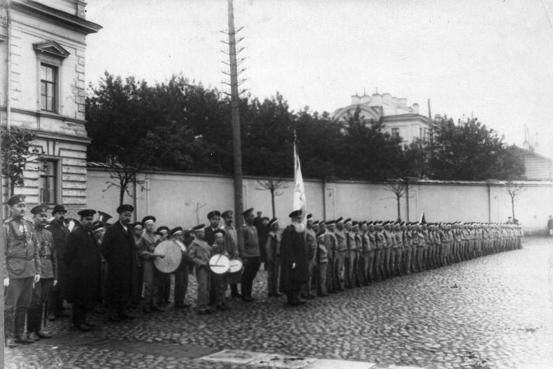 Смотр потешных 1-го народного класса военного строя и гимнастики имени цесаревича Алексея () Смотр потешных 1-го народного класса военного строя и гимнастики имени цесаревича Алексея