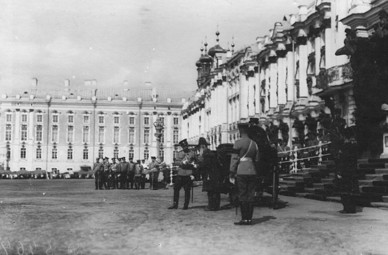 Смотр потешных 1-го народного класса военного строя и гимнастики имени цесаревича Алексея () Смотр потешных 1-го народного класса военного строя и гимнастики имени цесаревича Алексея