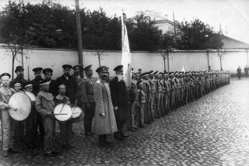 Смотр потешных 1-го народного класса военного строя и гимнастики имени цесаревича Алексея () Смотр потешных 1-го народного класса военного строя и гимнастики имени цесаревича Алексея