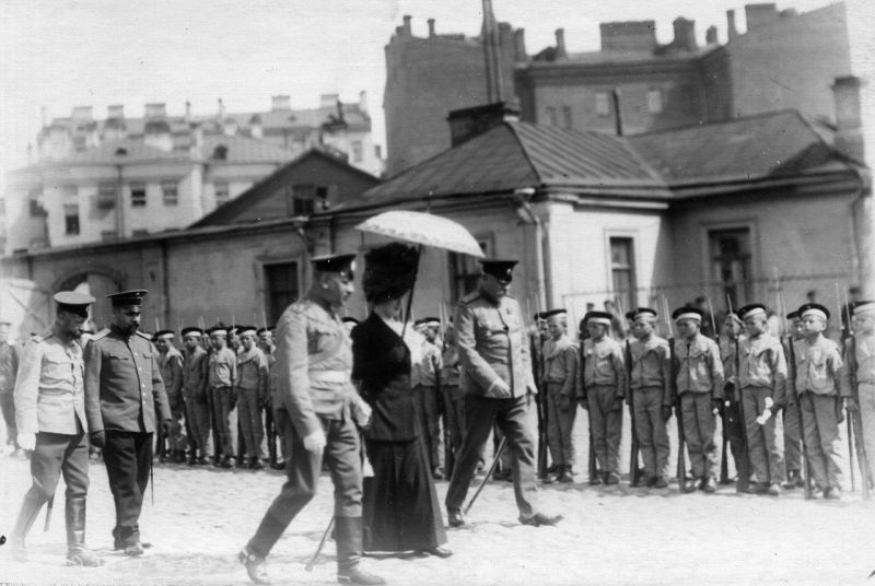 Смотр потешных 1-го народного класса военного строя и гимнастики имени цесаревича Алексея () Смотр потешных 1-го народного класса военного строя и гимнастики имени цесаревича Алексея