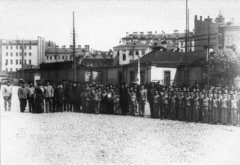 Смотр потешных 1-го народного класса военного строя и гимнастики имени цесаревича Алексея () Смотр потешных 1-го народного класса военного строя и гимнастики имени цесаревича Алексея