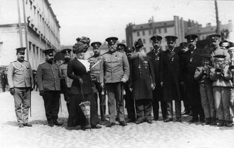 Смотр потешных 1-го народного класса военного строя и гимнастики имени цесаревича Алексея () Смотр потешных 1-го народного класса военного строя и гимнастики имени цесаревича Алексея