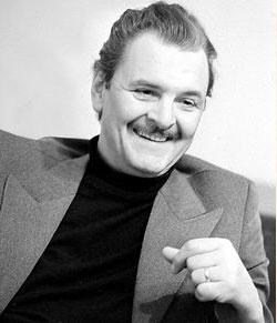 Творческий и жизненный путь Юрия Яковлева () Творческий и жизненный путь Юрия Яковлева