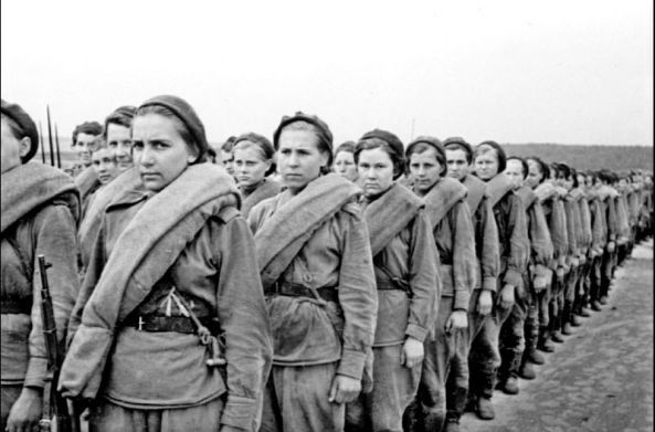 "У войны не женское лицо". Воспоминания женщин-ветеранов