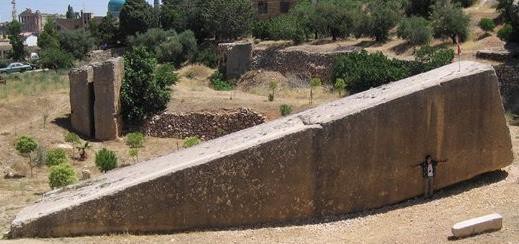 Загадки, которые не менее интересней пирамид . () Загадки, которые не менее интересней пирамид .