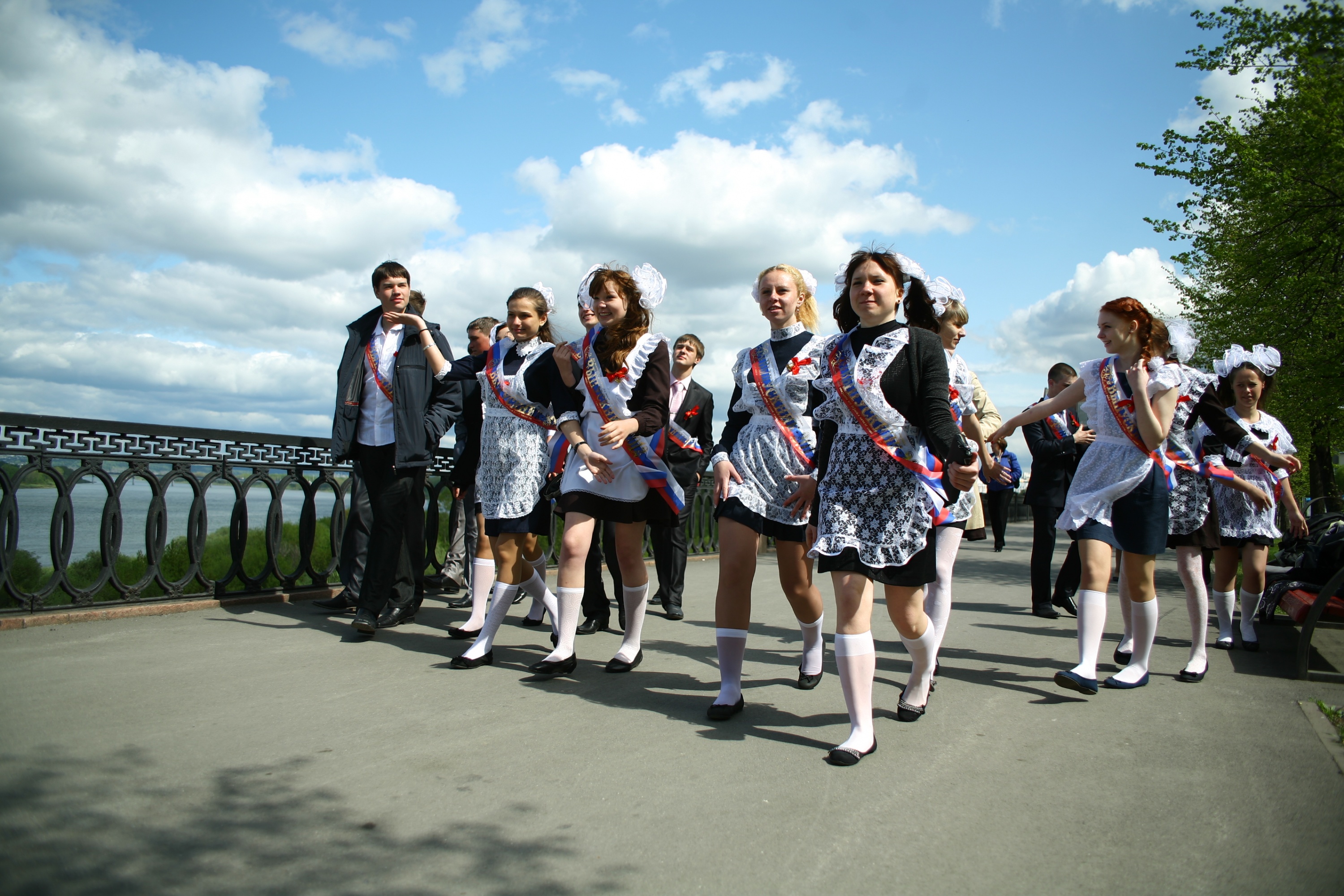 До свидания, школа! () До свидания, школа!