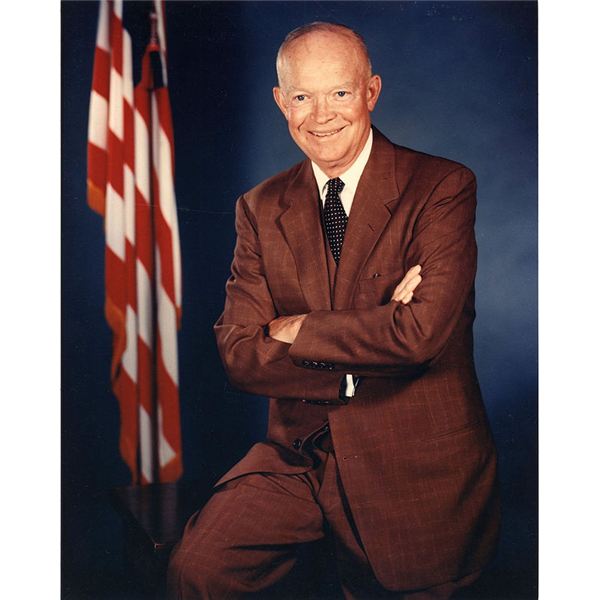 Генерал армии и президент США Дуайт Эйзенхауэр () Генерал армии и президент США Дуайт Эйзенхауэр