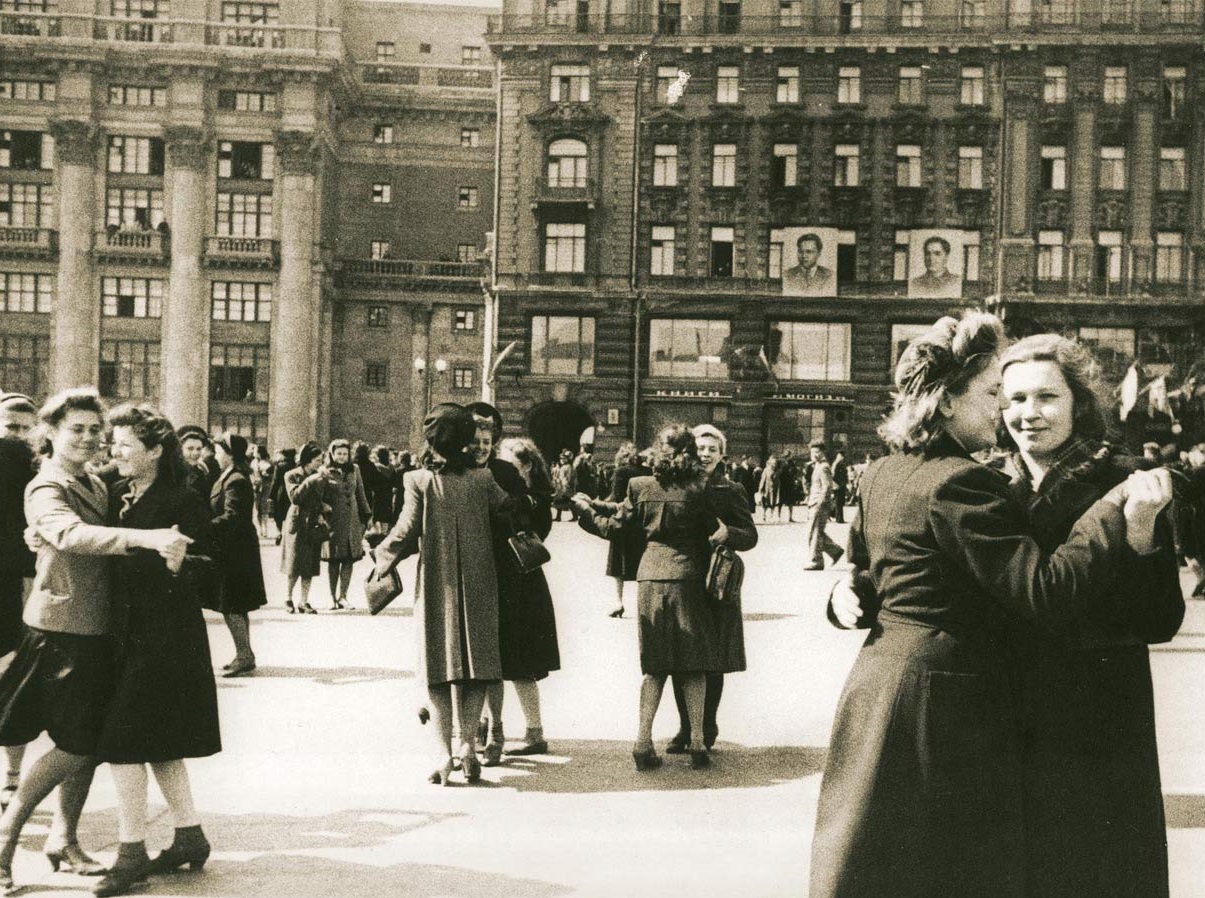 Гостиницы, пережившие века () Гостиницы, пережившие века