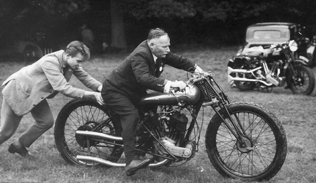 История байкеров () История байкеров