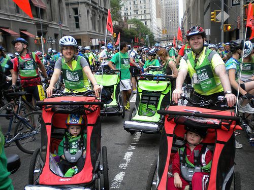 Майские праздники в разных странах мира () Майские праздники в разных странах мира