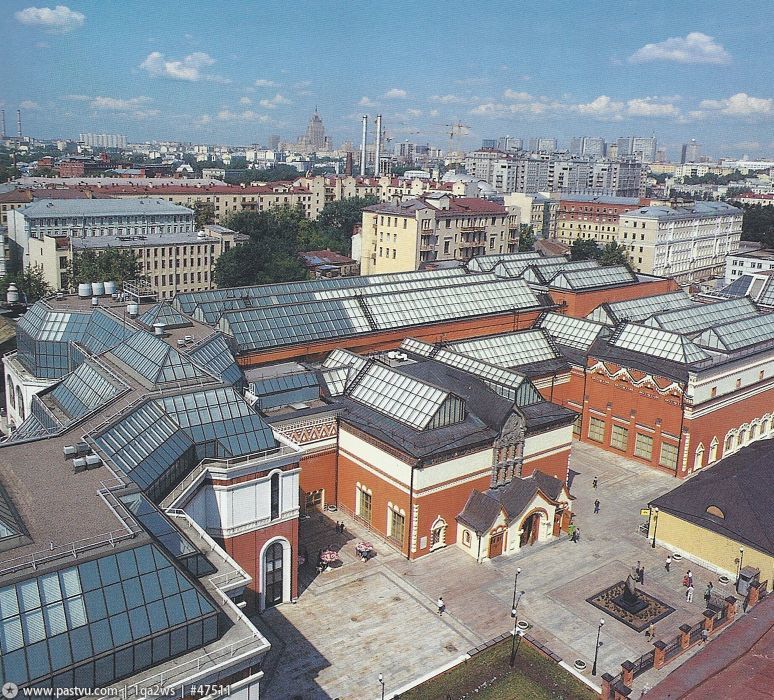 Прогулка по Москве 1996 года () Прогулка по Москве 1996 года