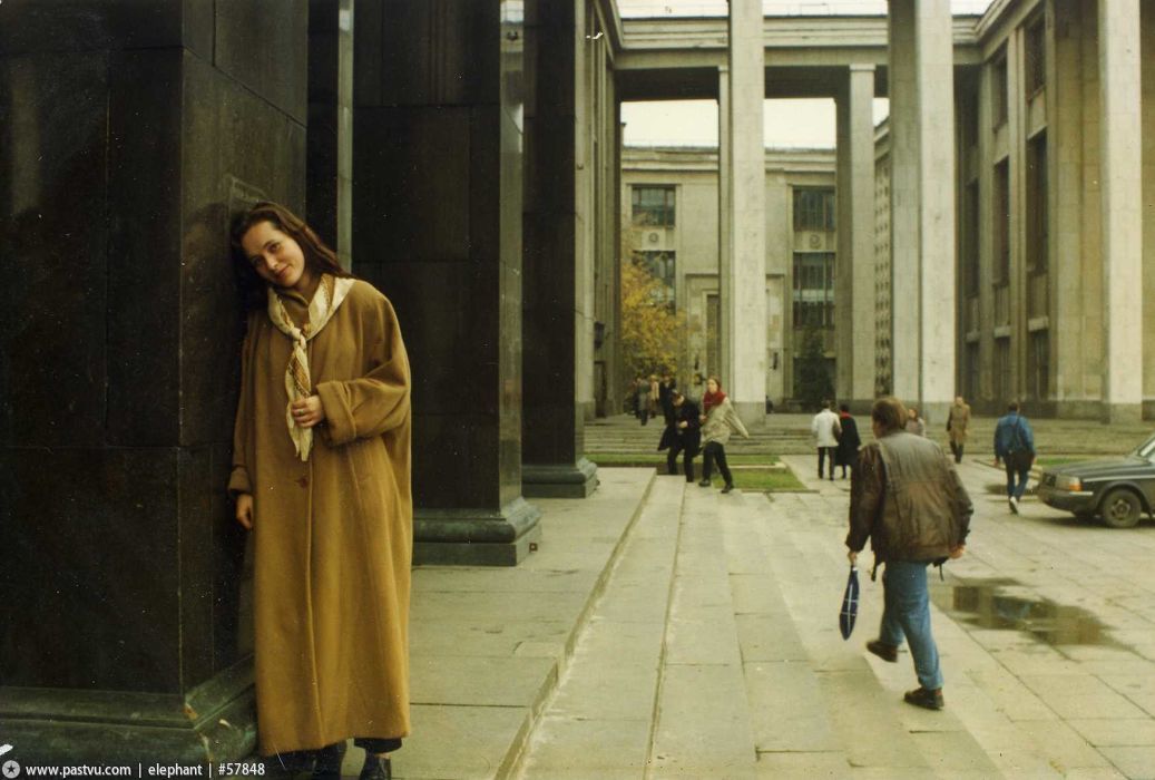 Прогулка по Москве 1996 года () Прогулка по Москве 1996 года