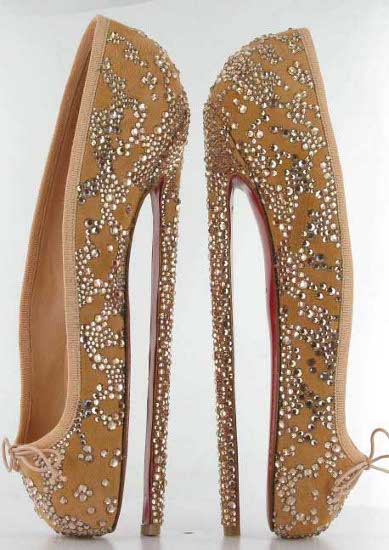 Туфли для красной ковровой дорожки: история Кристиана Лубутена () Туфли для красной ковровой дорожки: история Кристиана Лубутена