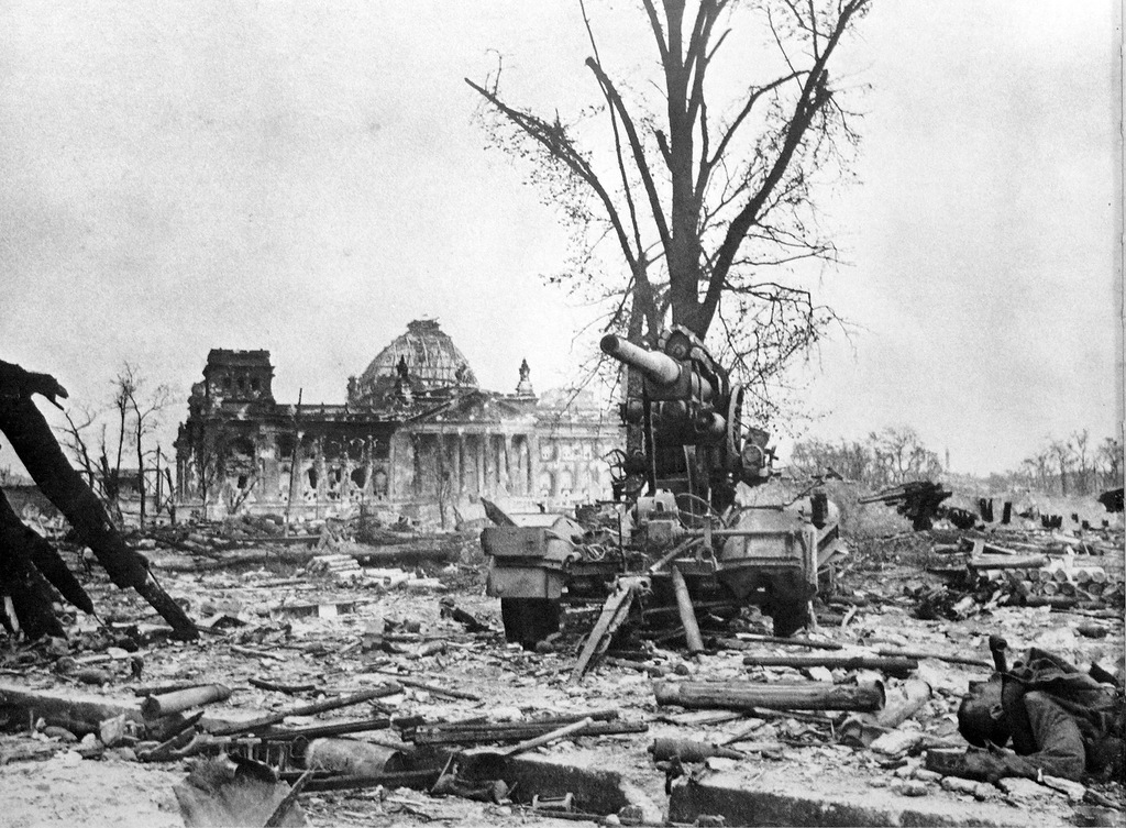 Взятие Рейхстага. () Взятие Рейхстага.