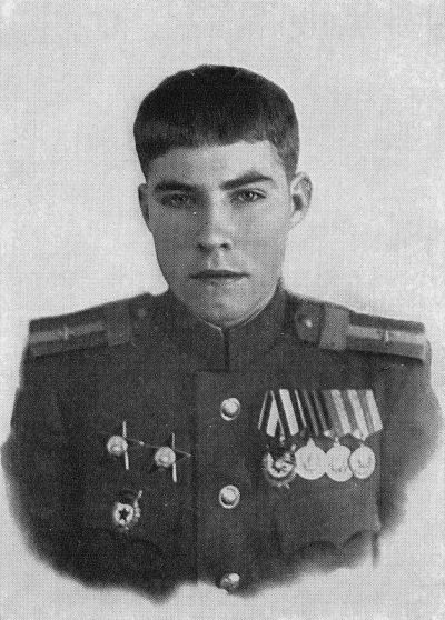 Аркадий Каманин - самый юный лётчик Великой Отечественной () Аркадий Каманин - самый юный лётчик Великой Отечественной