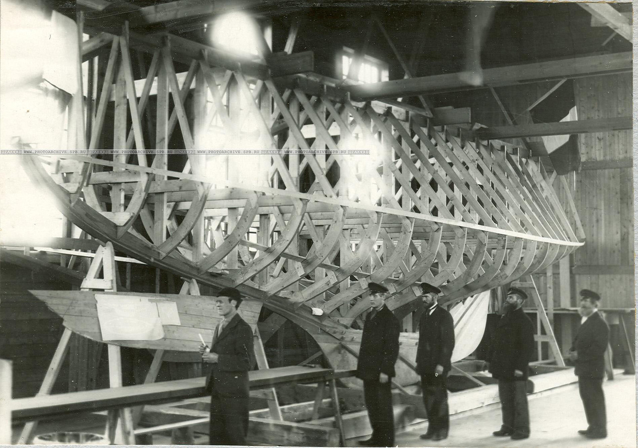 Дореволюционные фотографии балтийского судостроительного завода () Дореволюционные фотографии балтийского судостроительного завода